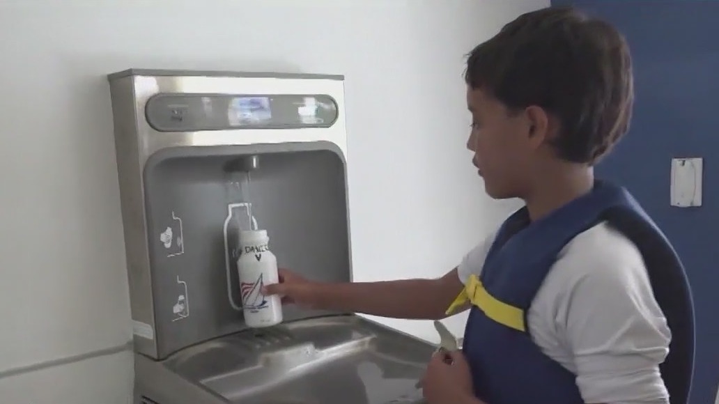 Schools gear up for first day amid heat wave